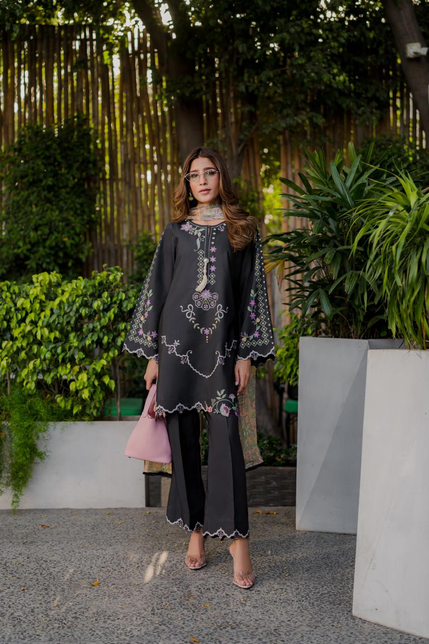 Black Forest - Dupatta